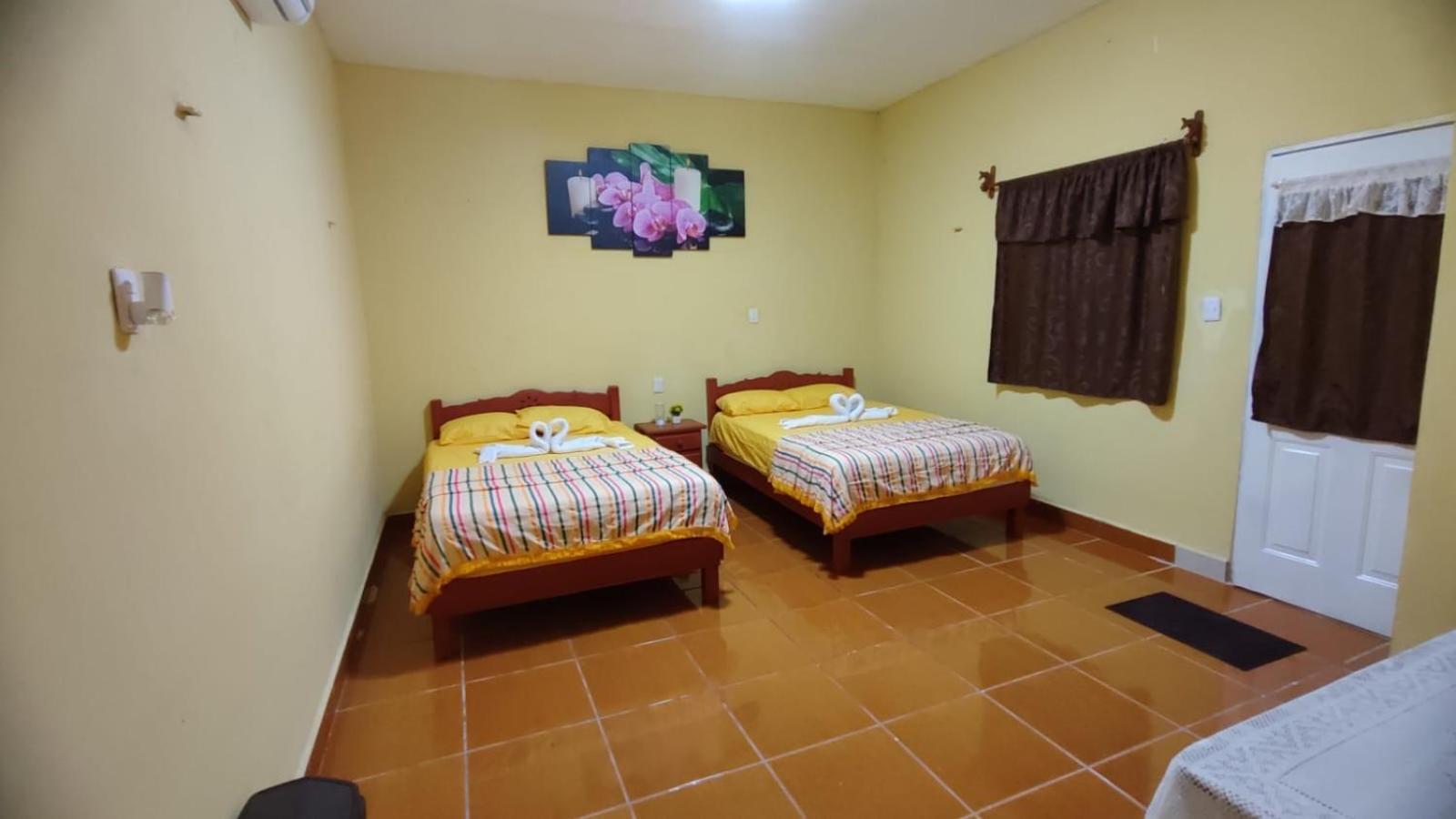 Hotel Laguna Coba Bagian luar foto